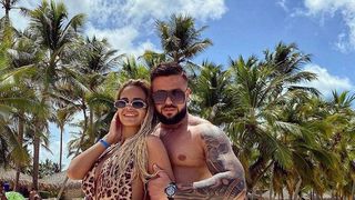 aya-de-la-puterea-dragostei-la-mare