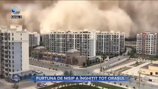 Furtuna de nisip a &icirc;nghițit tot orașul
