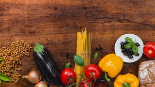 Cât timp se fierbe zacusca de vinete? Reţetă pentru 5 kg de legume