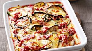 Reţete cu dovlecei la cuptor: Cele mai delicioase mâncăruriReţete cu dovlecei la cuptor: Cele mai delicioase mâncăruri