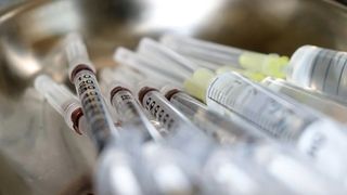 Câți oameni s-au vaccinat în ultimele ore?! Cum merge vaccinarea în România