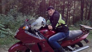 Un bărbat care circula pe trotinetă a fost ucis de un motociclist, în urma unei șicanări în trafic