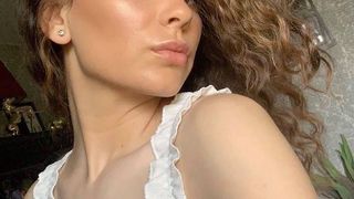 Cine este, de fapt, Ioana de la „Puterea Dragostei”?! N-o să-ți vină să crezi cu ce se ocupă tânăra