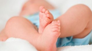 Naştere "cu greutate" la o maternitate din Iaşi. Mămica a adus pe lume un bebeluș de peste cinci kilograme