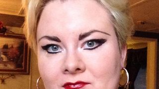 O femeie din SUA susţine că este măritată cu fantoma lui Michael Jackson