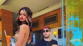 Cine este concurenta de la „Puterea Dragostei” care se iubește cu un cântăreț celebru?! Imagini inedite cu cei doi