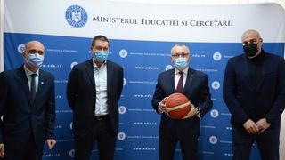 sorin c&icirc;mpeanu măsuri &icirc;ncepere școli