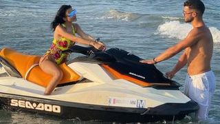 Iancu Sterp, fost concurent ”Puterea Dragostei”, surprins în ipostaze tandre alături de o brunetă