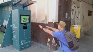 Campanie inedită la Cluj dedicată sportului. Clujenii au făcut peste 1 milion de genuflexiuni &icirc;n faţa unui automat