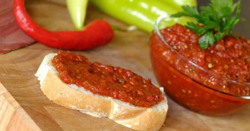 Reţetă tradiţională zacuscă de vinete