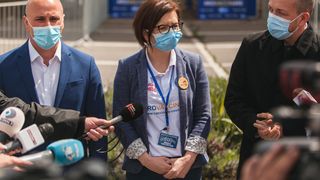 Ministrul Sănătății: „Vârful pandemiei s-ar putea să fie la finalul lunii septembrie, dar este o estimare. În scenariul cel mai rău posibil...”