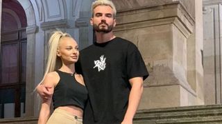 Marinescu și Maria de la „Puterea Dragostei” se răsfață pe plajele din România. Cei doi au fost surprinși la Mamaia