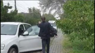 Medic legist, prins de polițiști &icirc;n prag de comă alcoolică, la volan: a provocat două accidente și a fugit de la locul faptei