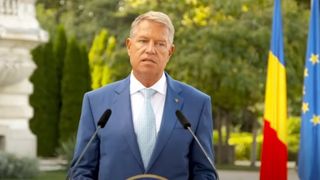 Klaus Iohannis: "Ne aflăm în valul 4 al pandemiei". În ce condiții se vor închide școlile