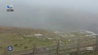 &Icirc;n prima zi de toamnă a venit iarna