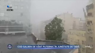Cod galben de v&acirc;nt puternic &icirc;n jumătate din țară
