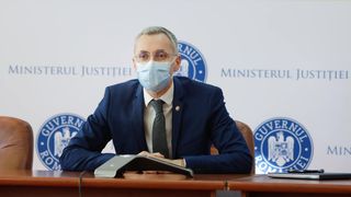 Stelian Ion CV: Ce studii are fostul ministru al Justiţiei