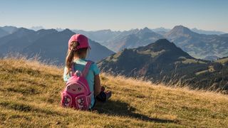 Incredibil: O fetiță în vârstă de 3 ani din Cluj-Napoca a fost dată în judecată