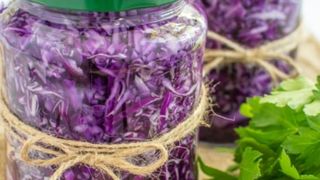Rețete de varză murată la borcan pentru iarnă