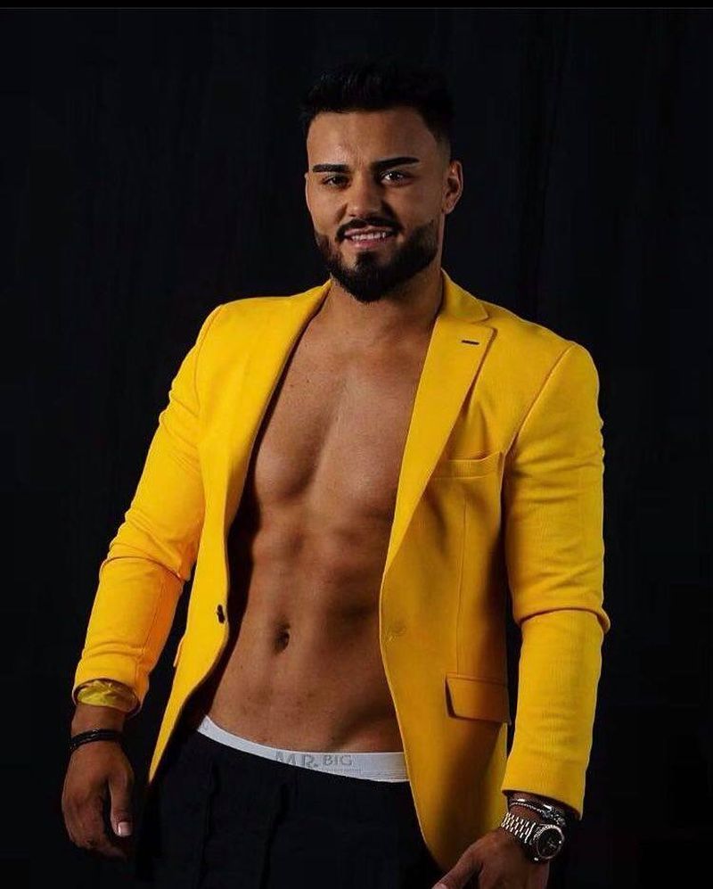 jador-cearta-alex-velea