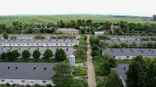 2 bărbați din Suceava au murit după ce au căzut într-un canal cu dejecţii al unei ferme