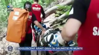 Adolescent rănit grav &icirc;n drumeție pe munte