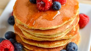 Clătite americane: Reţeta delicioasă pentru un mic-dejun perfect