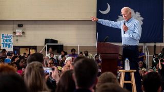 Joe Biden impune reguli stricte privind vaccinarea anti-Covid în cazul angajaţilor statului, companiilor şi personalului din sănătate