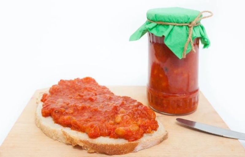 Reţetă zacuscă: Ce ingrediente pui la 5 kg de vinete