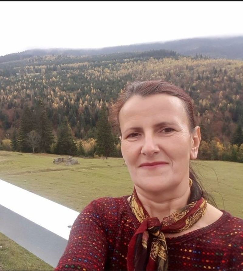 Directoarea unei școli din Botoșani a obținut categoria D a permisului pentru a putea conduce microbuzul şcolar