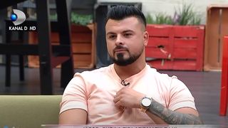 Iacob de la "Puterea Dragostei", pus la zid după ce a jignit o concurentă. "Nu va avea siliconul meu"