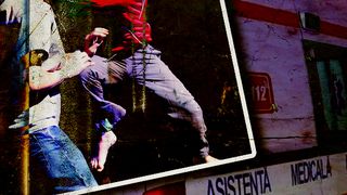 VIDEO | Un bărbat din Capitală, în stare gravă după ce a fost atacat cu un cuțit în plină stradă