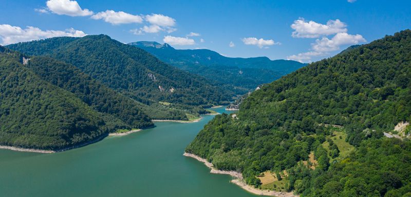 Sâmbăta aceasta, de la ora 15:00, în ”ROventura”, Plaiuri buzoiene, <Athosul> românesc