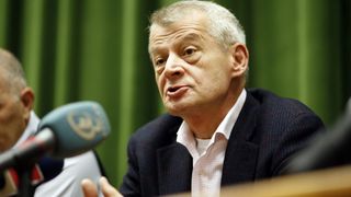 Fostul primar al Capitalei, Sorin Oprescu, a fost diagnosticat cu COVID-19. În ce stare se află acesta