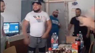 Deținuții rom&acirc;ni din Austria, petreceri de pomină &icirc;n spatele gratiilor