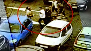 VIDEO | Doi soți din Craiova, bătuți de 4 indivizi pentru un loc de parcare. Agresorii, reținuți de poliție