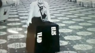 VIDEO | Sub imaginea unui om de afaceri prosper, dar în realitate cu intențiile unui șarlatan, un bărbat din Galați a reușit să-i bage în datorii pe cei care l-au ajutat cu bună inimă