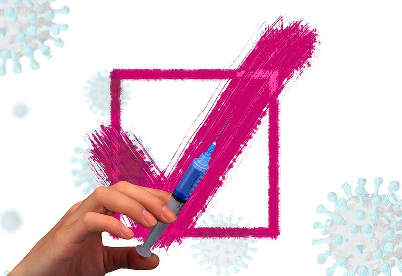 a bătut asistenta pentru că i-a vaccinat soția