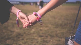 Elveția se pregătește să aprobe căsătoria între două persoane de același sex lgbt  referendum