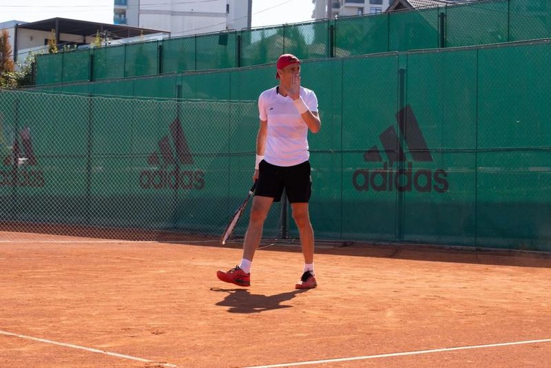 Cosmin Cernat, tenis pentru o cauză nobilă: „Dacă poți să faci o faptă bună, cât de mică, este extraordinar!”