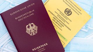 Cum se descarcă Certificatul Verde COVID-19 pe telefon, necesar pentru accesul &icirc;n restaurante și evenimente culturale