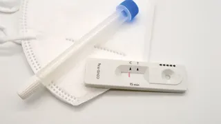 Școlile din București au rămas fără teste COVID-19