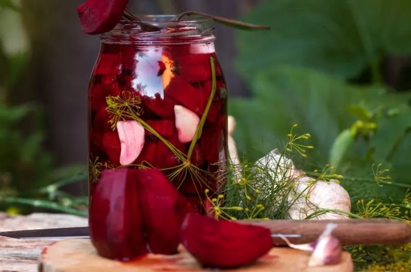 Sfecla rosie la borcan pentru iarna. Secretul pentru un preparat delicios