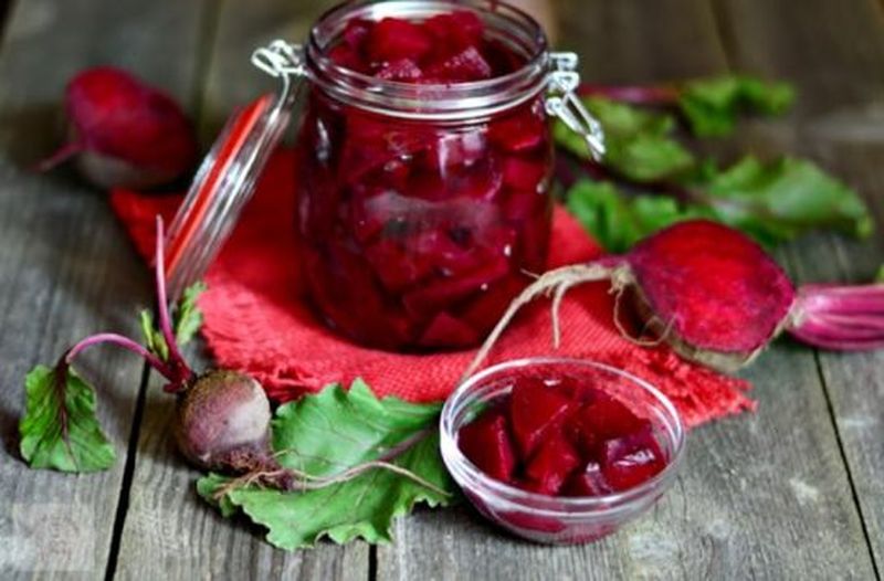 Sfecla rosie la borcan pentru iarna. Secretul pentru un preparat delicios