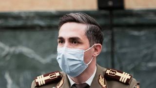 Scenariu propus în Guvern: școlile fără cazuri COVID rămân deschise și peste rata de 6 la mie