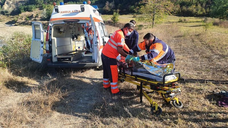 bărbat mort pe stradă la ploiești