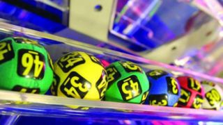 Prima extragere la Loteria Vaccinării va avea loc astăzi. Ce premii vor fi oferite?