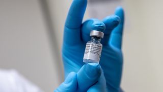 Țara &icirc;n care au fost administrate peste 2,2 miliarde de doze de vaccin anti-COVID-19