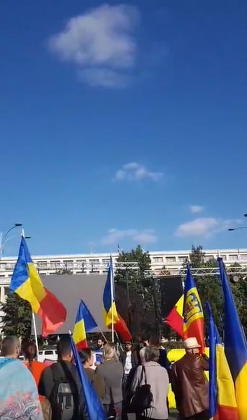 Florin Cîţu, după protestul din Capitală: „Iresponsabilitatea unor oameni pică pe umerii celorlalţi români..”