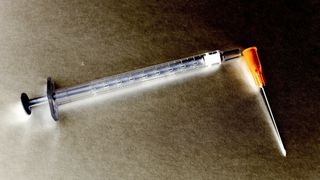 Revolta asociațiilor de pacienți. Persoanele cu HIV din Rom&acirc;nia trebuie să aibă acces la internare